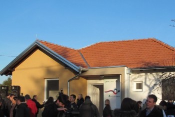 Uručeni ključevi sedam kuća u Obrenovcu iz donacije Vlade Francuske