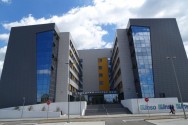 Vučić obišao radove na obnovi zdravstvenih ustanova u Nišu