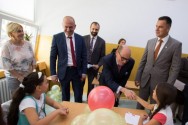 Нова школска година у обновљеној школи „Стефан Немања“ у Новом Пазару 